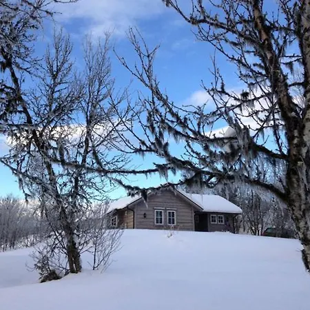 Chaleter Peaceful Cabin, Lakeside, Hiking Trails Nearby