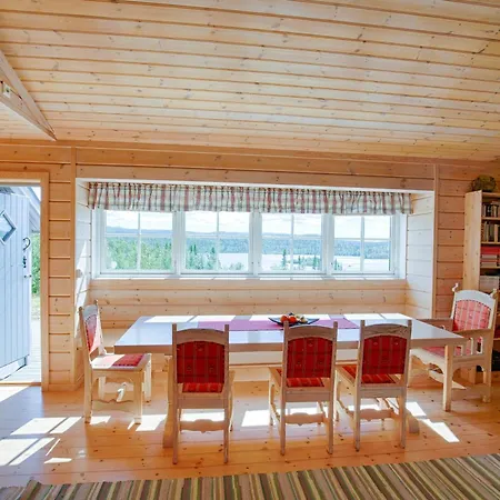 Chaleter Peaceful Cabin, Lakeside, Hiking Trails Nearby *